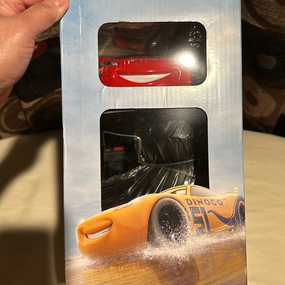 DISNEYPARKS PIXAR EXCLUSIVE - DISNEY PIXAR RC LIGHTNING MCQUEEN RC CAR - Picture 10 of 12
